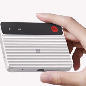 ZTE F50 Pro MiFi - 5G Pocket WiFi Router - Zonder Batterij - Werkt via USB-C (Powered) - Supersnelle 5G/4G LTE Mobiele Hotspot - Ideaal voor Laptop, Auto & Reizen (6902176169403)